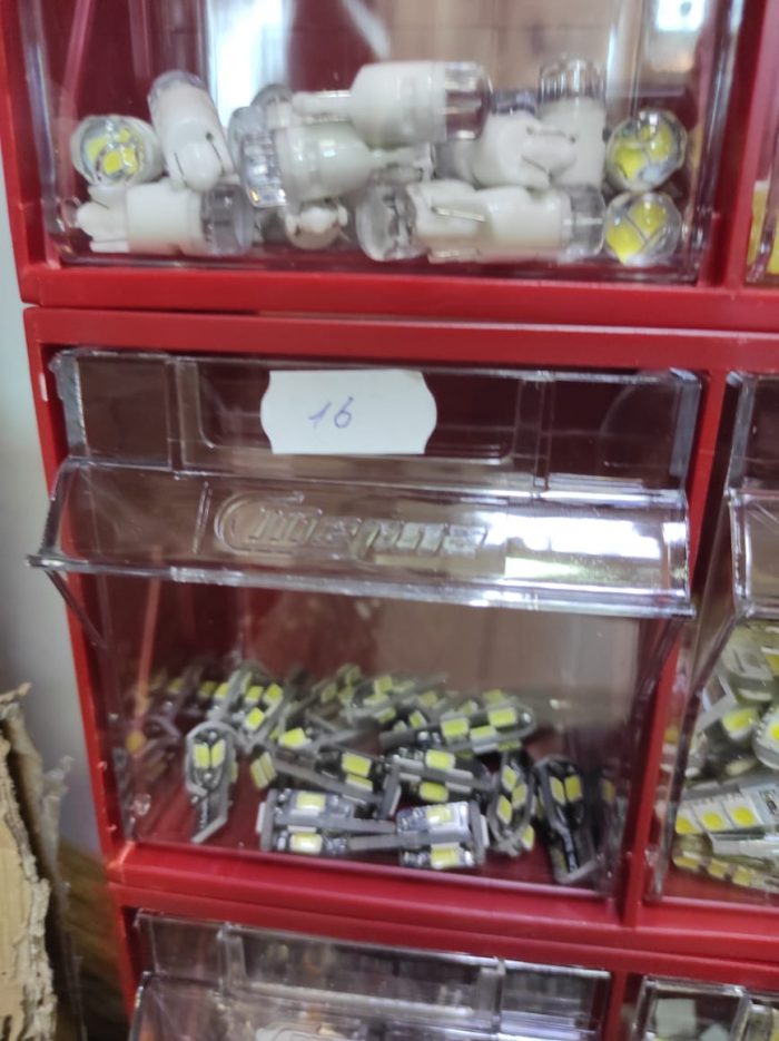 Диоды W5W клин 10SMD обманка бел