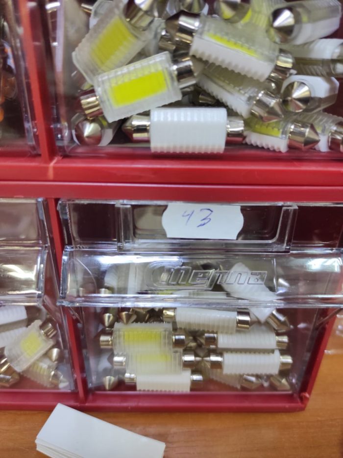 Диоды C5W на керамике в пластиковой колбе бел 40мм