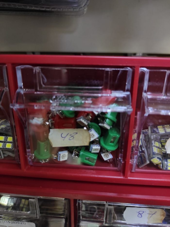 Диод W1.2W 1 LED прозрачные с патроном  (белые, красные, синие)